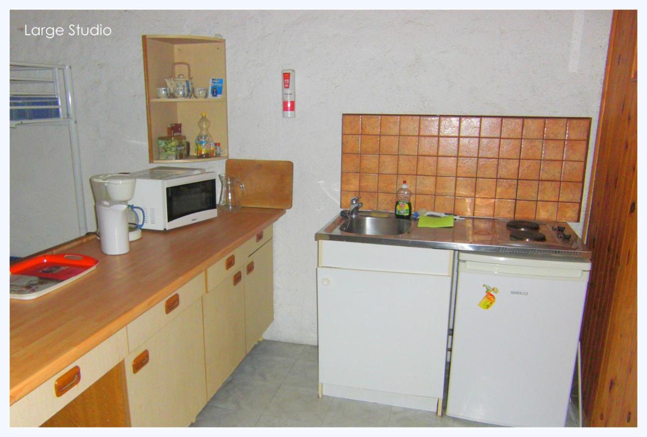 Maison St Georges Coursan Kültér fotó